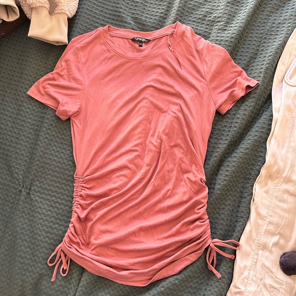 Shirt and body suit lot L and XL - Picture 9 of 16